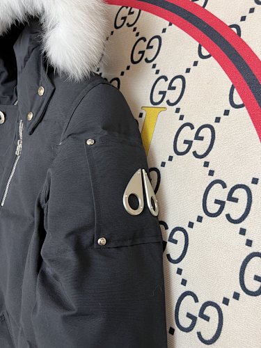 Moose Knuckles Black Fur-Trim Hooded Puffer Jacket