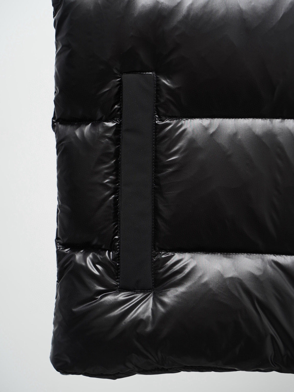 Moose Knuckles Black Mixed-Finish Quilted Puffer Vest