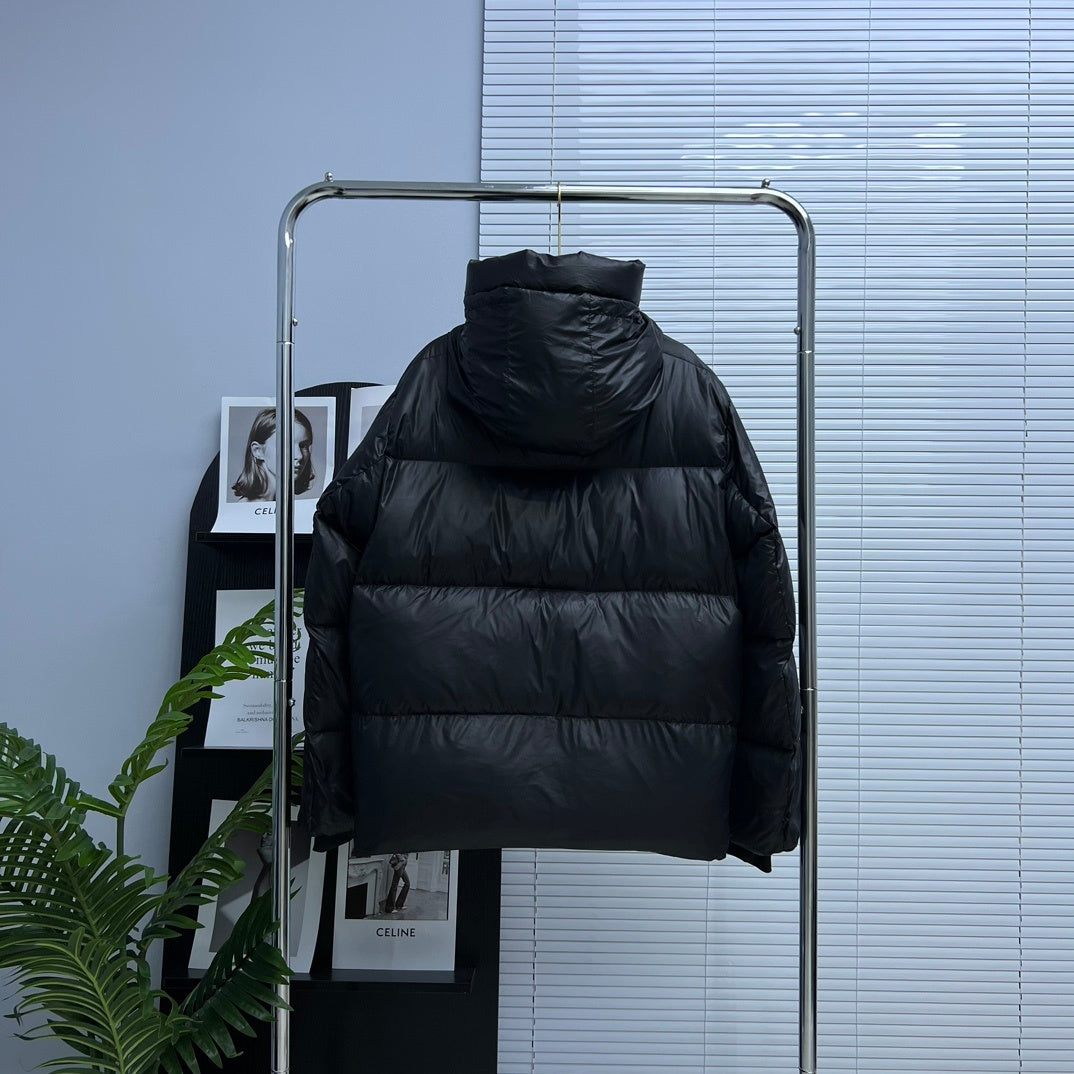 Canada Goose Black Classic Badge Hooded Puffer Jacket