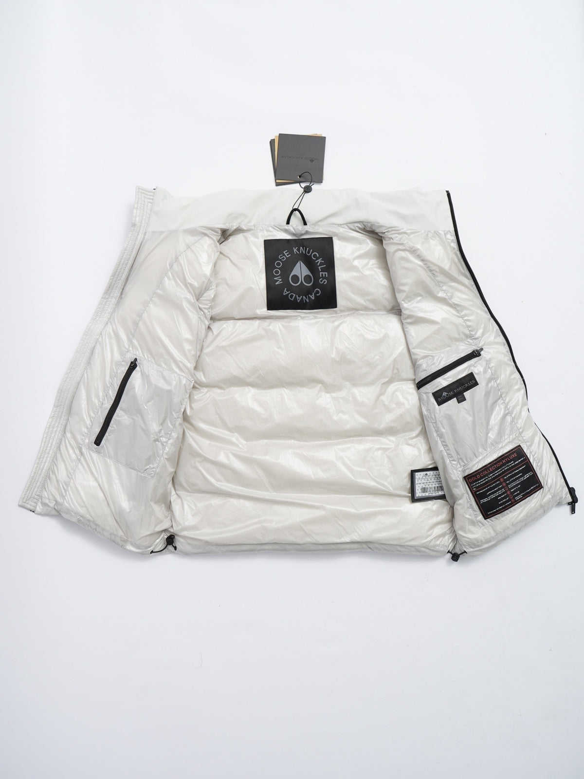 Moose Knuckles White Glossy Quilted Puffer Vest