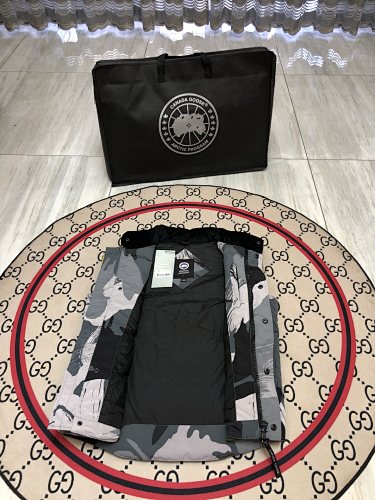Canada Goose Gray and Black Camo Print Quilted Puffer Vest