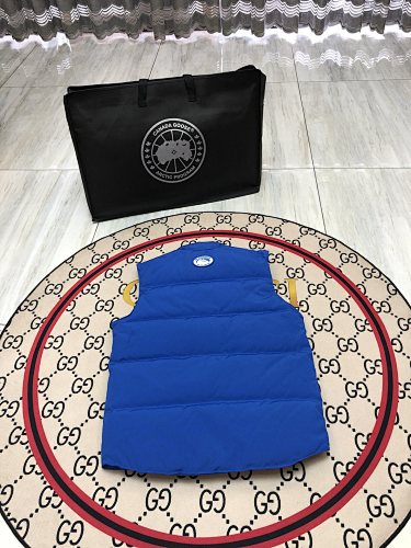 Canada Goose Royal Blue Classic Logo Quilted Puffer Vest