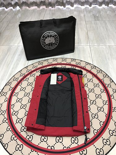 Canada Goose Red Classic Logo Quilted Puffer Vest